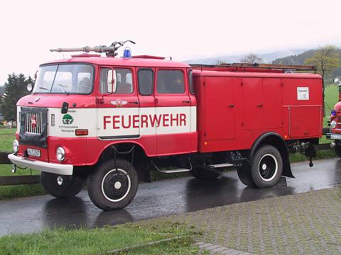 Bild 05.JPG - TLF 16 seit 1986 im Dienst der FF Schönheide/Erzg.
stationiert in der Kommandostelle Neuheide